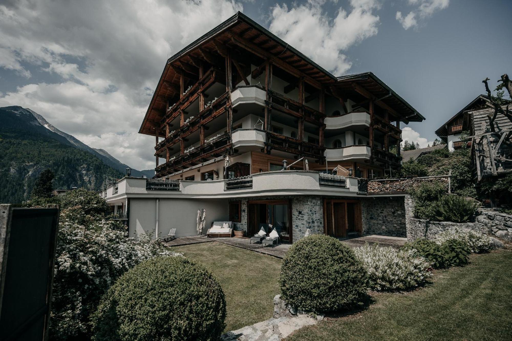 Alpenappartements Cristall Ehrwald Ngoại thất bức ảnh