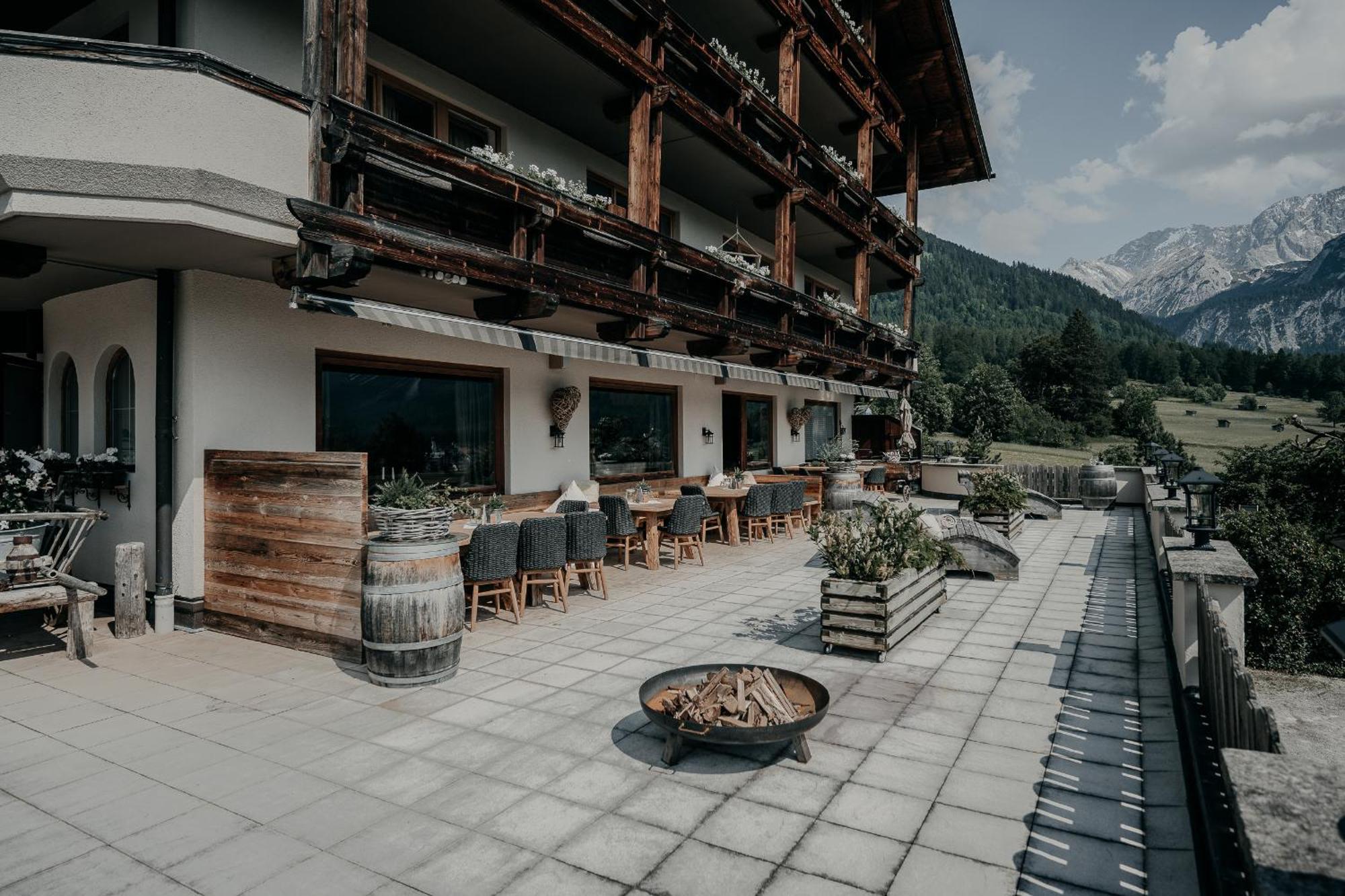 Alpenappartements Cristall Ehrwald Ngoại thất bức ảnh